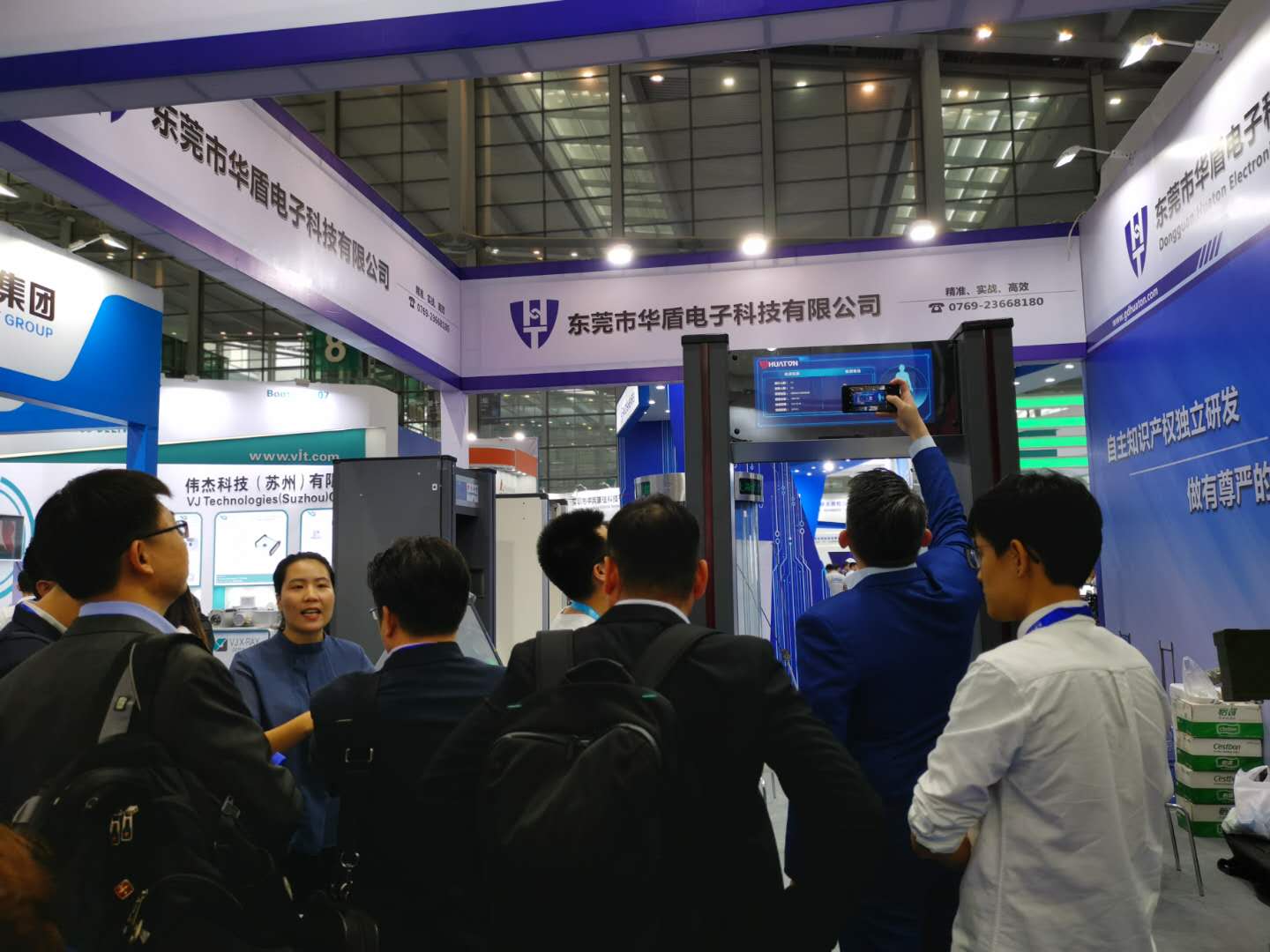 微信图片_20191101215205.jpg